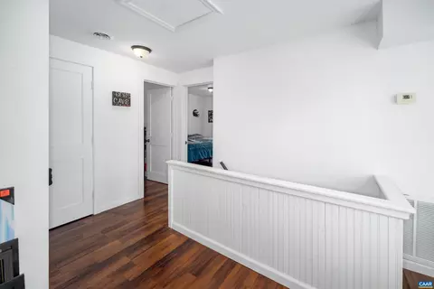Entry Way - 210 Draft Ave, Stuarts Draft, VA 24477 photo 4 of 5