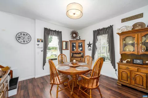 Dining - 210 Draft Ave, Stuarts Draft, VA 24477 photo 2 of 3