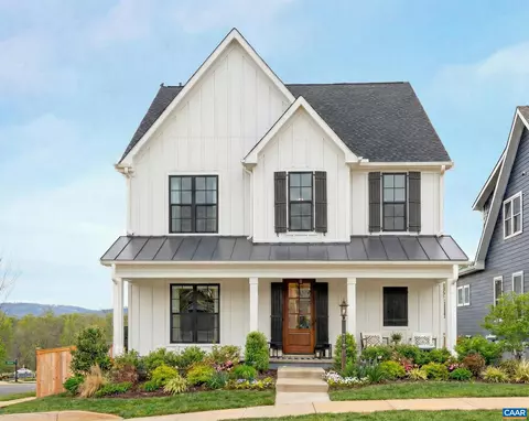 24 Warwick Dr, Crozet, VA 22932