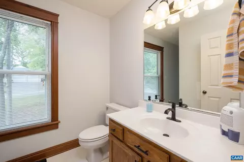 Bath - 45 Amethyst Rd, Palmyra, VA 22963 photo 2 of 3