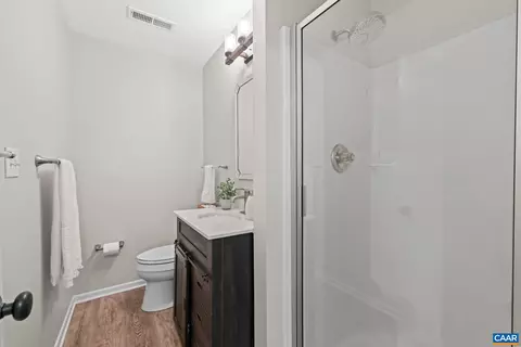 Bath - 101 Blithe Ct, Charlottesville, VA 22901 photo 1 of 3