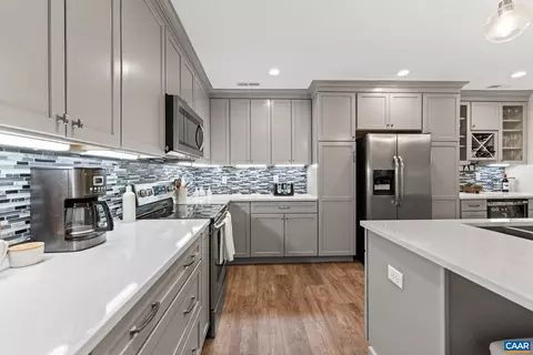 Kitchen - 101 Blithe Ct, Charlottesville, VA 22901 photo 5 of 8