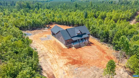 12930 S Constitution Rte S, Scottsville, VA 24590