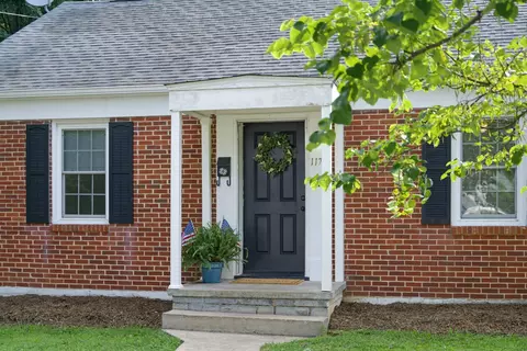 117 River Rd, Waynesboro, VA 22980 photo 2