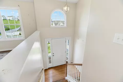Entry Way - 85 Lofty Cir, Stuarts Draft, VA 24477 photo 2 of 4