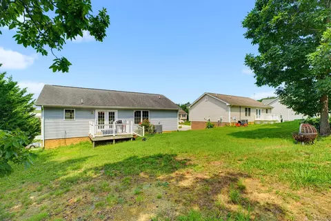 Exterior - 85 Lofty Cir, Stuarts Draft, VA 24477 photo 5 of 7