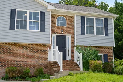 Exterior - 85 Lofty Cir, Stuarts Draft, VA 24477 photo 3 of 7