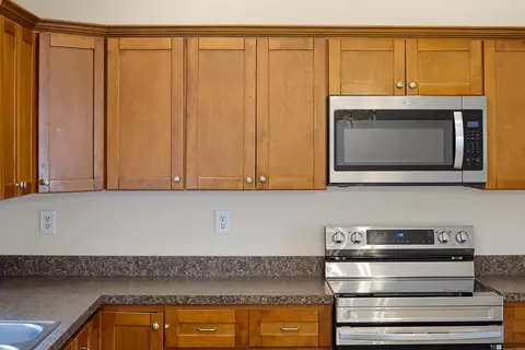 Kitchen - 85 Lofty Cir, Stuarts Draft, VA 24477 photo 4 of 4
