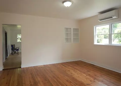 Living - 3615 Middlebrook Village Rd, Middlebrook, VA 24459 photo 5 of 6