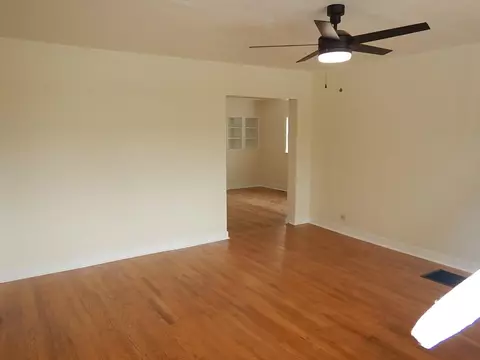 Living - 3615 Middlebrook Village Rd, Middlebrook, VA 24459 photo 3 of 6