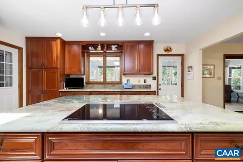 Kitchen - 21 Clark Ct, Palmyra, VA 22963 photo 5 of 9