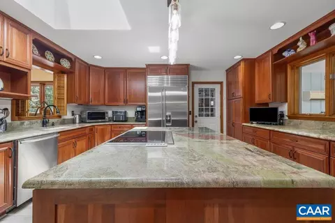 Kitchen - 21 Clark Ct, Palmyra, VA 22963 photo 3 of 9