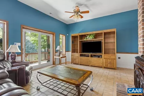 Living - 21 Clark Ct, Palmyra, VA 22963 photo 3 of 3