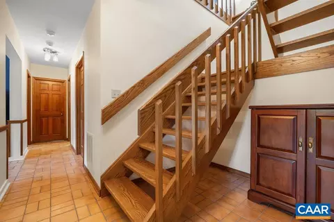 Entry Way - 21 Clark Ct, Palmyra, VA 22963 photo 5 of 5