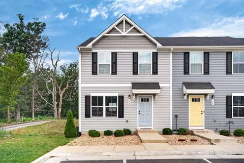 753 Carson Cir, Grottoes, VA 24441