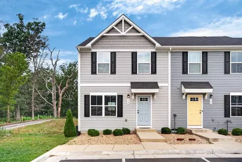 753 Carson Cir, Grottoes, VA 24441
