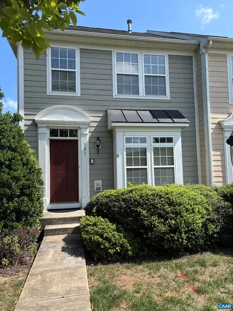 321 Rolkin Rd, Charlottesville, VA 22911