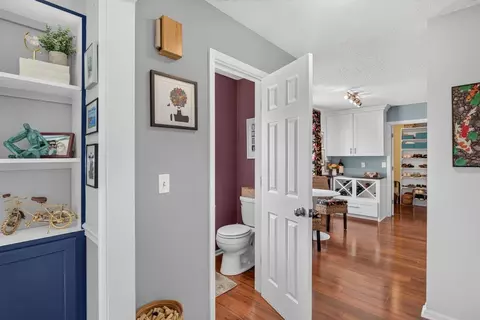 Entry Way - 103 Willow Dr, Dayton, VA 22821 photo 8 of 10