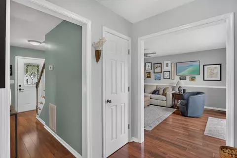Entry Way - 103 Willow Dr, Dayton, VA 22821 photo 7 of 10