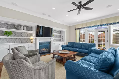 Living - 2420 Village Dr, Waynesboro, VA 22980 photo 1 of 6