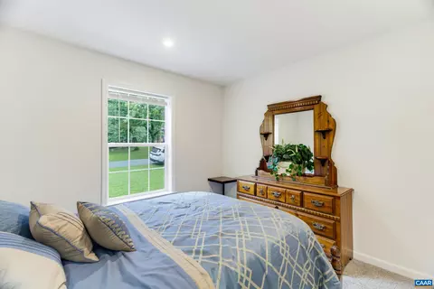 Bedroom - 64 Pine Rd, Louisa, VA 23093 photo 5 of 6