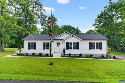 Exterior - 64 Pine Rd, Louisa, VA 23093 photo 2 of 12