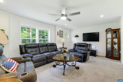 Living - 64 Pine Rd, Louisa, VA 23093 photo 3 of 4