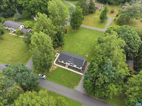 View/Area - 64 Pine Rd, Louisa, VA 23093 photo 2 of 10