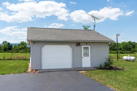 Exterior - 1802 N River Rd, Mount Solon, VA 22843 photo 5 of 11