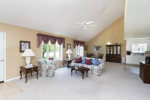 Living - 1802 N River Rd, Mount Solon, VA 22843 photo 2 of 3