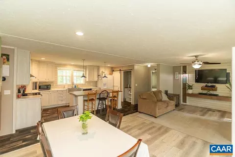 1075 Middle Fork Rd, Palmyra, VA 22963 photo 20
