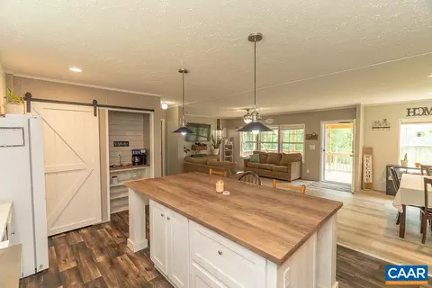 1075 Middle Fork Rd, Palmyra, VA 22963 photo 13