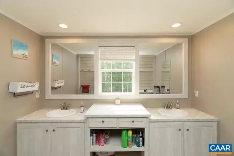 1075 Middle Fork Rd, Palmyra, VA 22963 photo 24