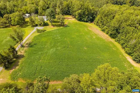 View/Area - 1663 Wilmington Rd, Palmyra, VA 22963 photo 4 of 10