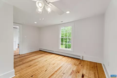 Bedroom - 1663 Wilmington Rd, Palmyra, VA 22963 photo 5 of 7