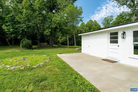 Exterior - 1663 Wilmington Rd, Palmyra, VA 22963 photo 8 of 11