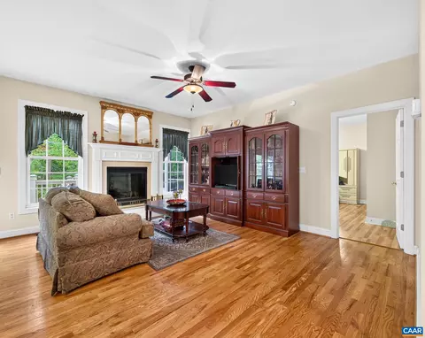 Living - 39 Cliftwood Rd, Palmyra, VA 22963 photo 1 of 2