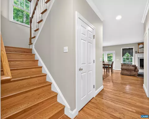 Entry Way - 39 Cliftwood Rd, Palmyra, VA 22963 photo 5 of 6