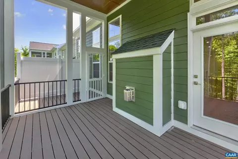 Exterior - 1392 Marcella St, Charlottesville, VA 22911 photo 8 of 12