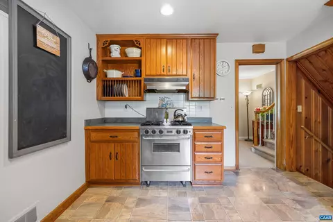 Kitchen - 1933 Forest Dr, Waynesboro, VA 22980 photo 4 of 6