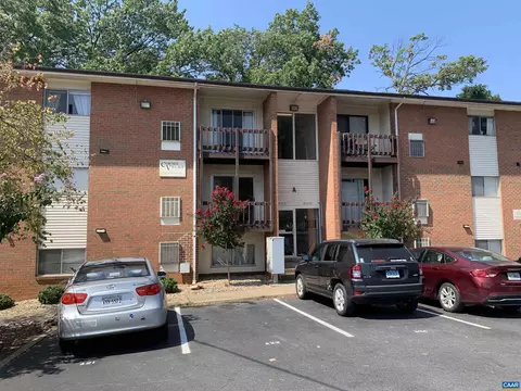 1215 Wertland St #C23, Charlottesville, VA 22903