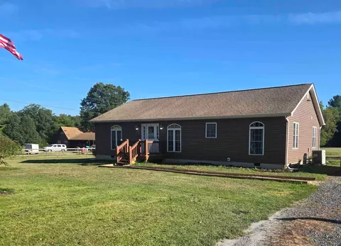 468 Paine Run Rd, Grottoes, VA 24441