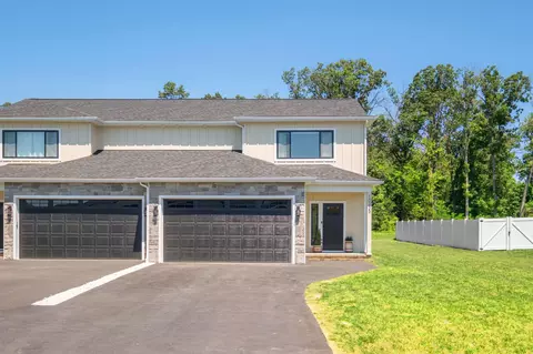 10235 Dalmatian Dr, Mcgaheysville, VA 22840