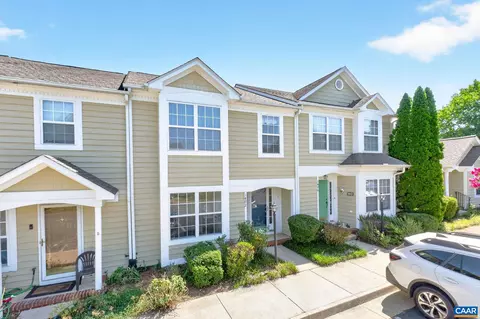 1402 Allister Grn, Charlottesville, VA 22901