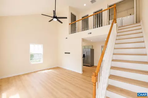 117 Waterbury Ct, Charlottesville, VA 22902