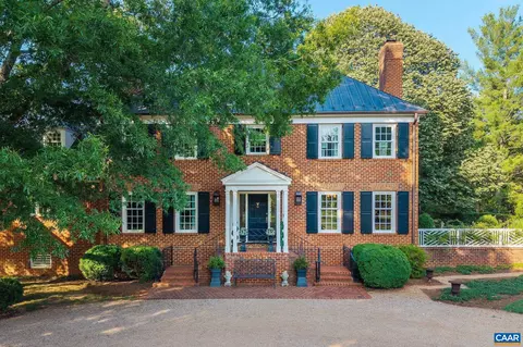2505 Hunt Country Ln, Charlottesville, VA 22901