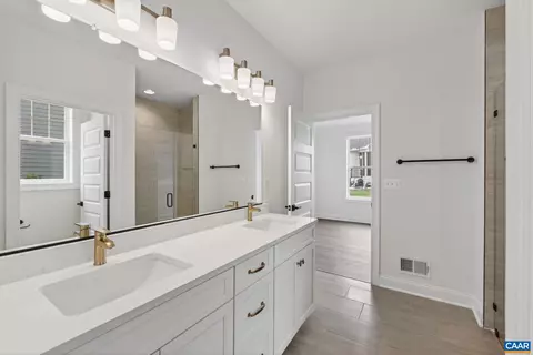 Bath - 471 Postles Rd # A, Charlottesville, VA 22901 photo 2 of 3