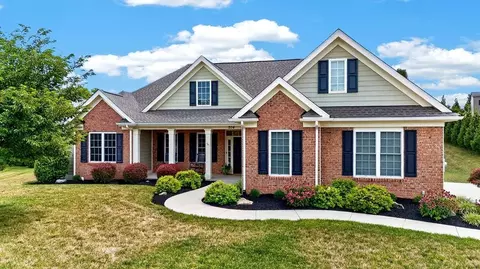 204 Jocelyn Ln, Waynesboro, VA 22980