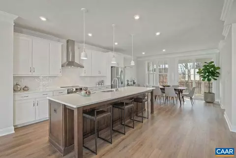 3034 Farrow Cir, Charlottesville, VA 22901