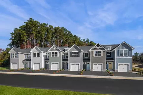 103 Scotch Pine Way # B, Staunton, VA 24401